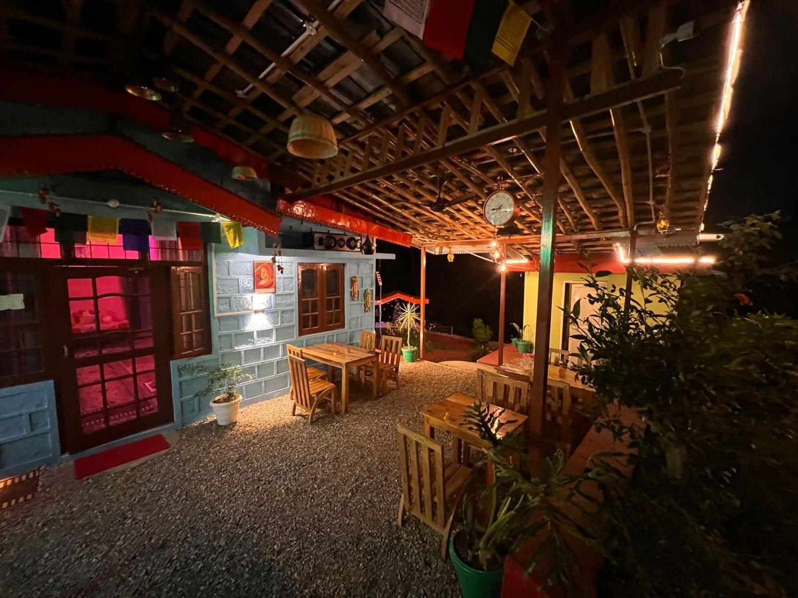 Tathastu Bir -Homestay ,Dorm,Hostel Esterno foto