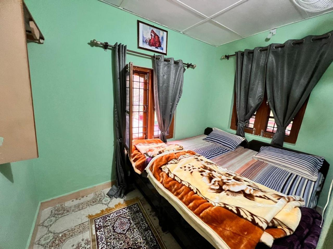 Tathastu Bir -Homestay ,Dorm,Hostel Esterno foto