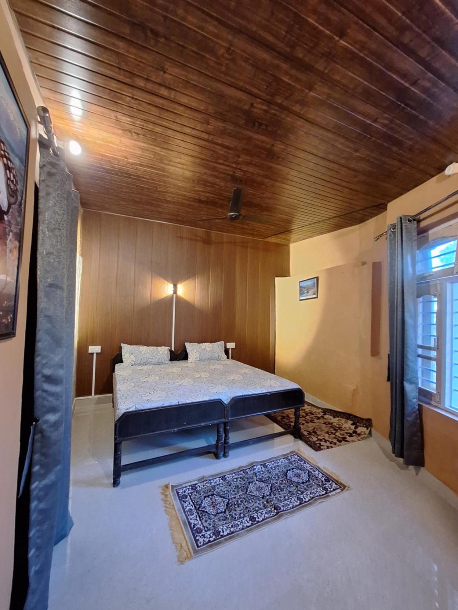 Tathastu Bir -Homestay ,Dorm,Hostel Esterno foto