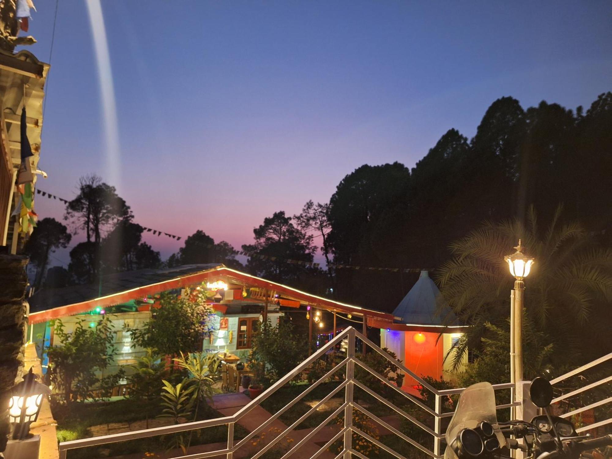 Tathastu Bir -Homestay ,Dorm,Hostel Esterno foto